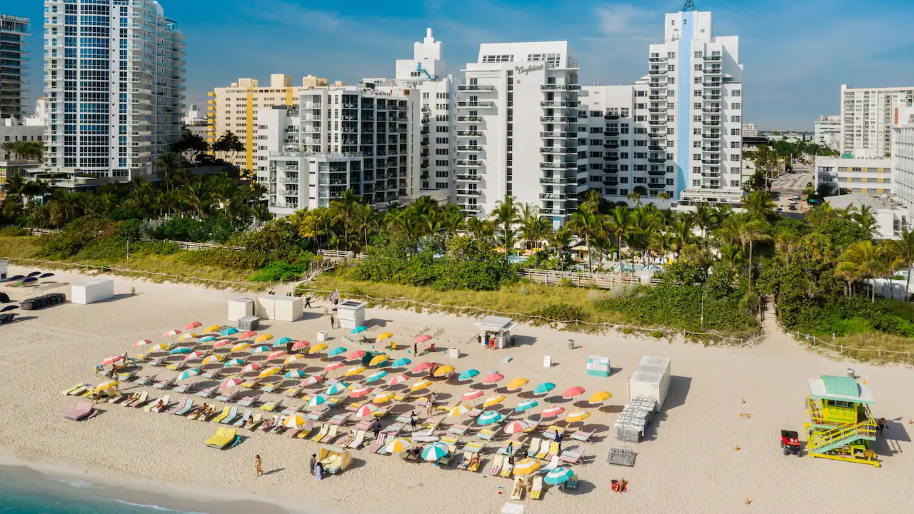 The Confidante Miami Beach P325 Hotel Exterior and